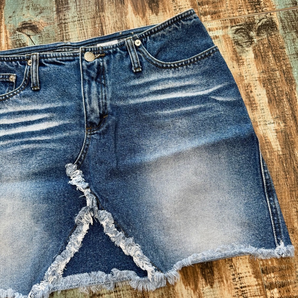 ☀️ $10 SALE | Women’s Juniors “MUDD” Jean Skirt | #H3 - Picture 4 of 12